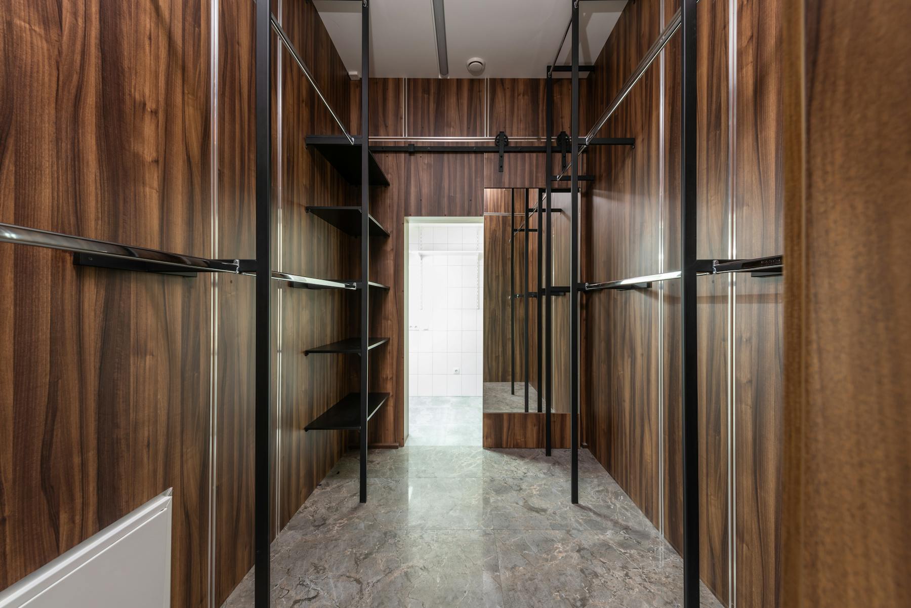 Closet & Wardrobe Journal visual reference